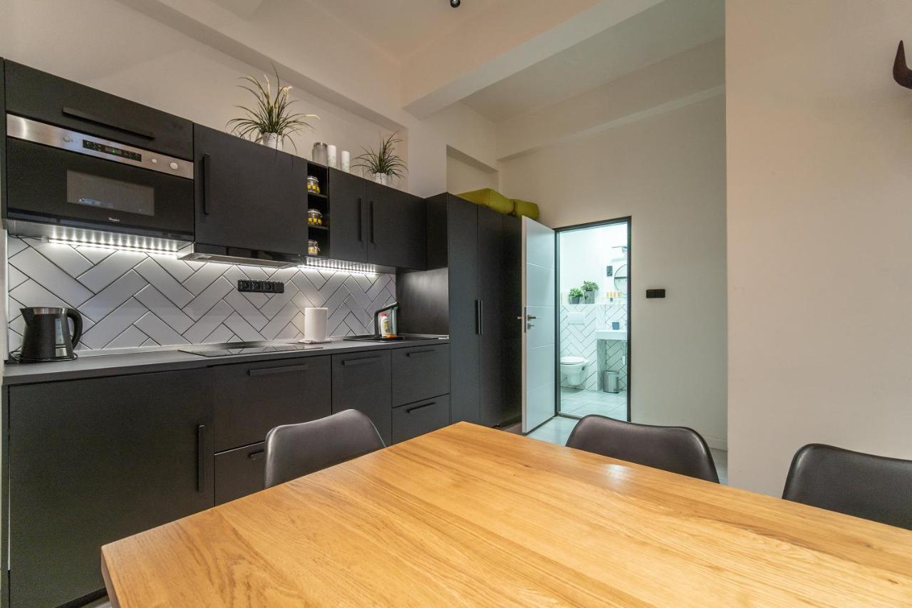 Sunny Central Apartment On Wenceslas Square By Easybnb Prag Eksteriør billede