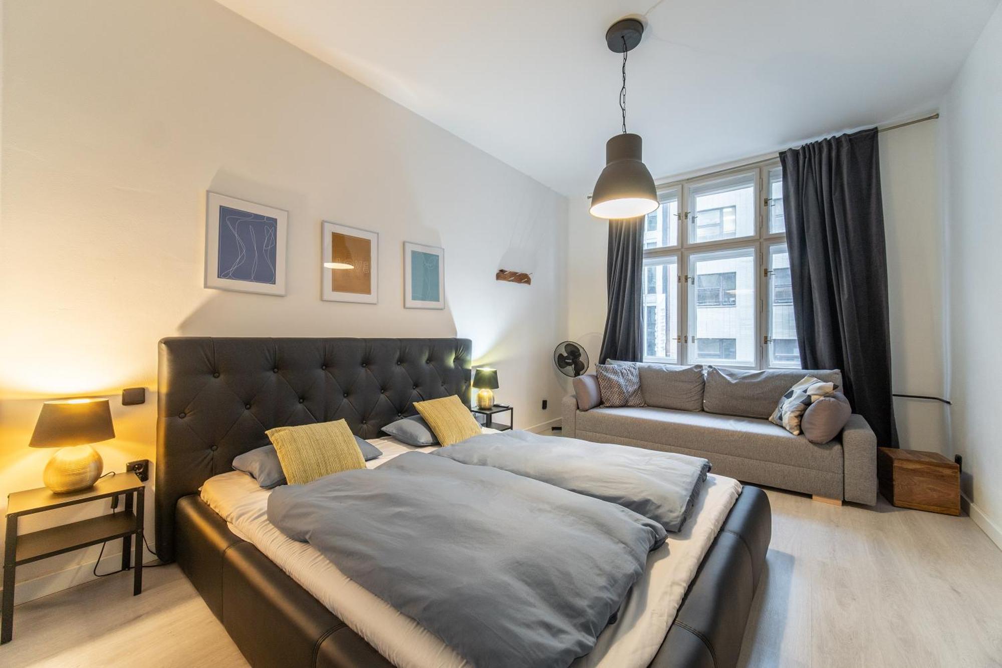 Sunny Central Apartment On Wenceslas Square By Easybnb Prag Eksteriør billede