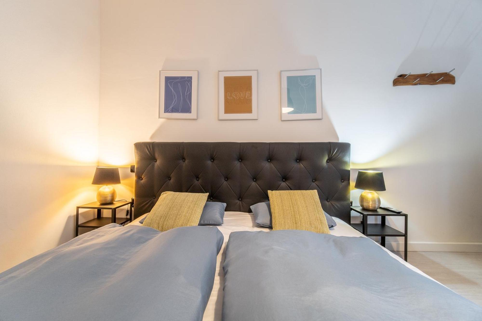 Sunny Central Apartment On Wenceslas Square By Easybnb Prag Eksteriør billede